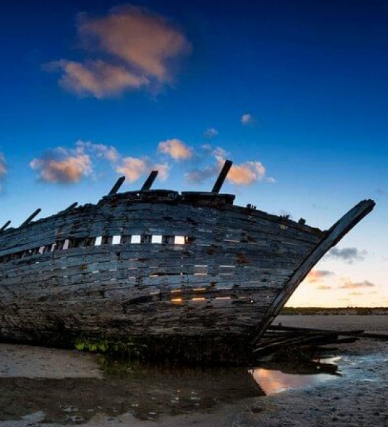 places_to_explore_coast_and_castles_img12_1x