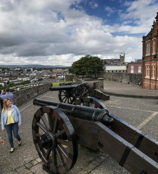places_to_explore_highlights_of_derry_and_donegal_img10_1x