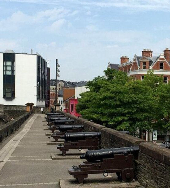 places_to_explore_highlights_of_derry_and_donegal_img14_1x