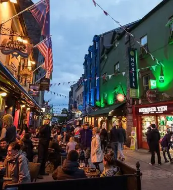 places_to_explore_highlights_of_derry_and_donegal_img1_1x